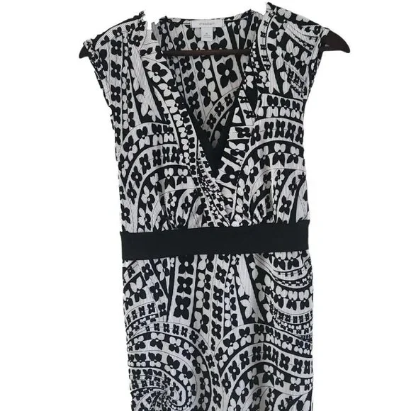 Dress Barn Tops Dressbarn Black White Sleeveless Polyester Top